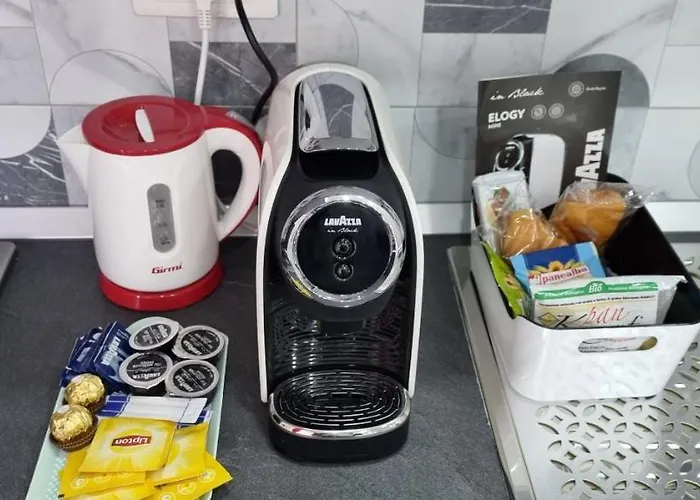 La Casa Nel Corso Codice Citra 009056-lt-0343 * Savona